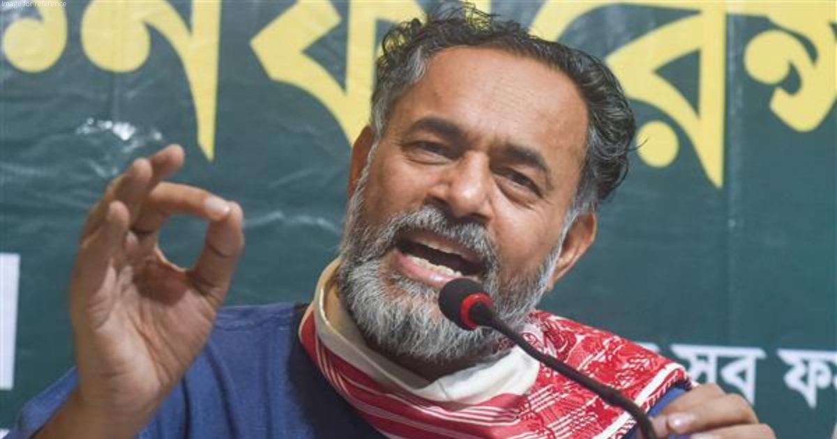 Yogendra Yadav steps down from SKM coordination committee